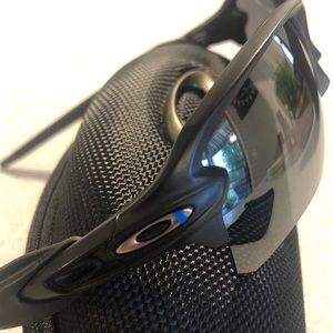 Men’s Oakley Flak 2.0 XL sun glasses